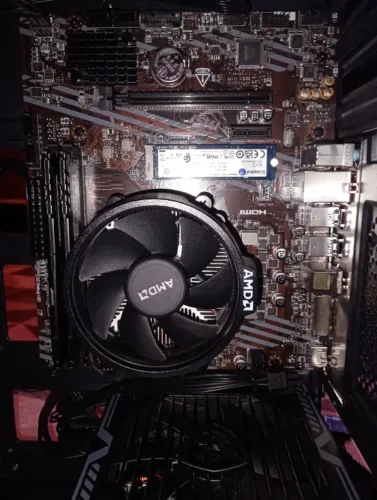 Ryzen 5 4600g, com vídeo integrado + cooler