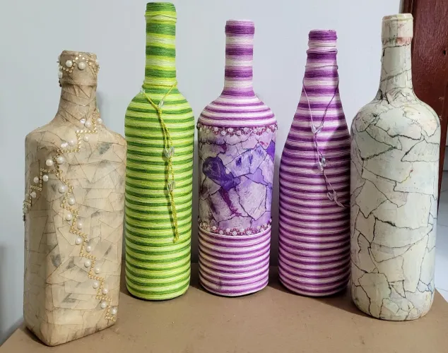 Conjunto de garrafas decorativas 