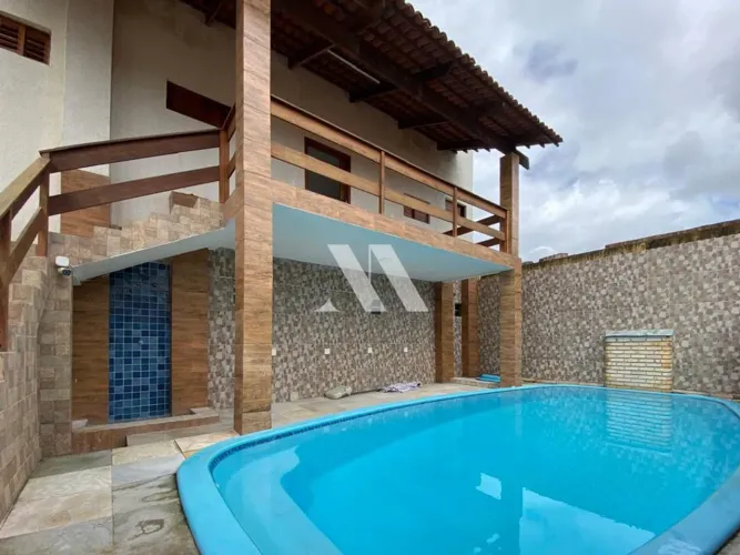 Casa com piscina à venda em Cajupiranga