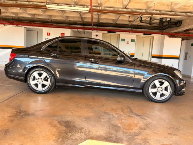 Mercedes-Benz C-180 CGI Sport 1.6 TB 16V 156cv Aut. 2013