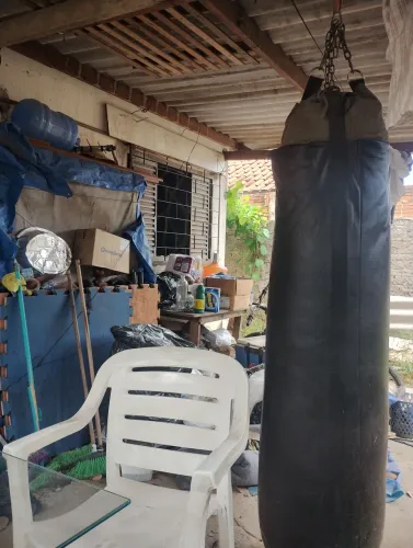Vendo Saco de pancada (muai Tay, boxe)