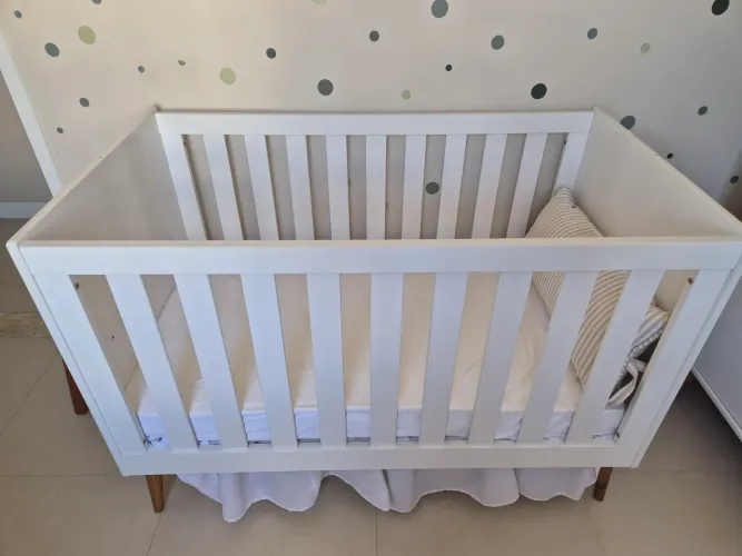 Berço americano / mini cama. Sem colchão e de brinde com travesseiro anti refluxo. 