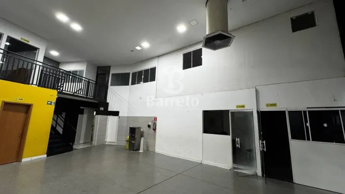 Barracão para alugar, 1000 m² por R$ 25.000,00/mês - Conjunto Vivi Xavier - Londrina/PR