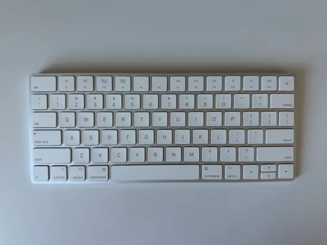 Apple Magic Keyboard Lightning (Mac)