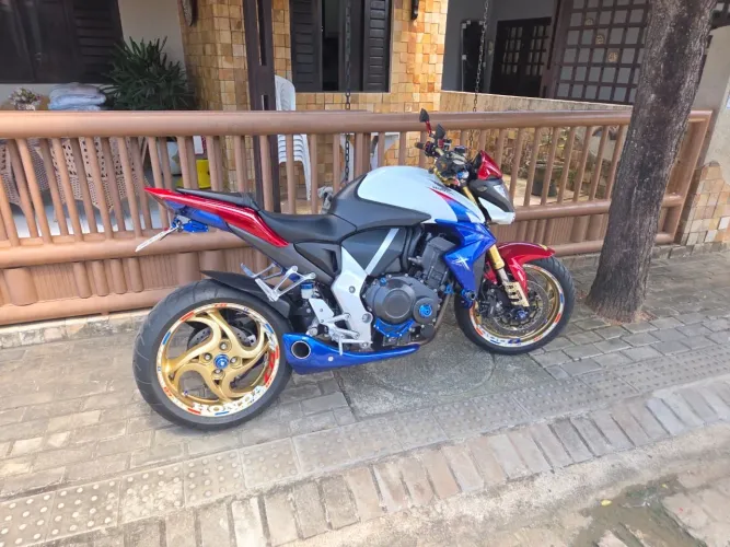 Vendo Moto