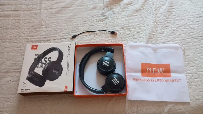Vendo Fone JBL tune 510 BT