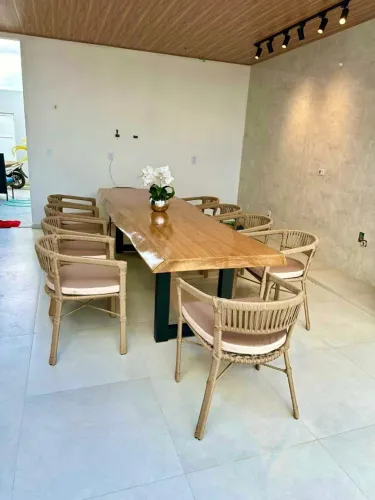 MESA MADEIRA RUSTICA+ POLTRONA HAVAÍ