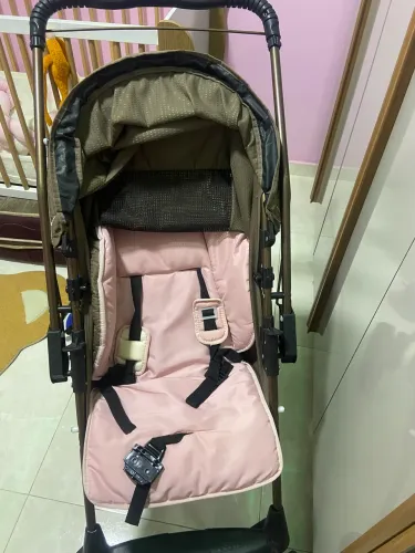 Vendo carrinho de bebê 