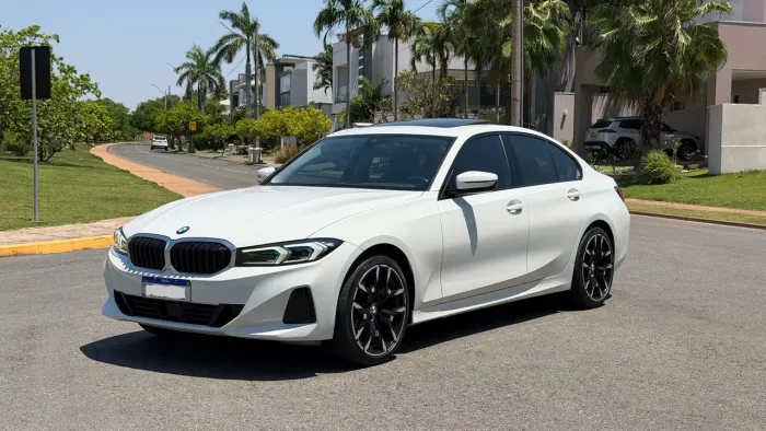 BMW 320I A Modern/sport TB 2.0/a.flex 16V 4P 2023