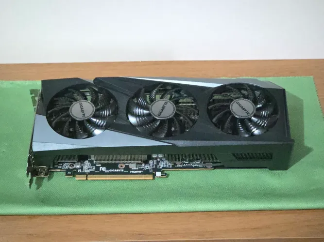 AMD RX 7600 8GB GIGABYTE GAMING OC