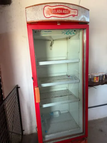Freezer expositor para refrigerante
