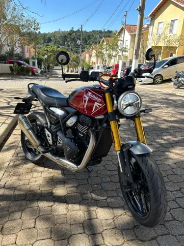 Triumph speed 400 2025