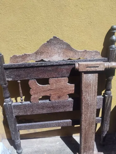 Cama sucupira