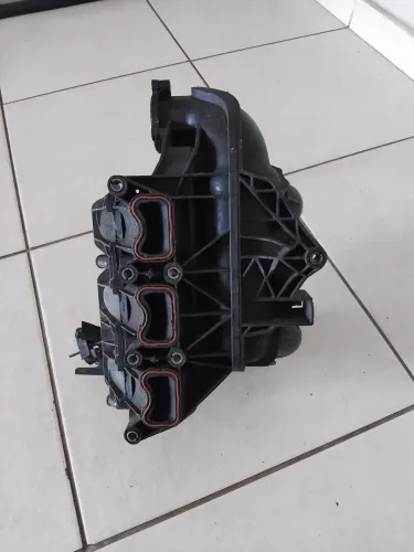Coletor admissão Ford Ka 3 cilindros 