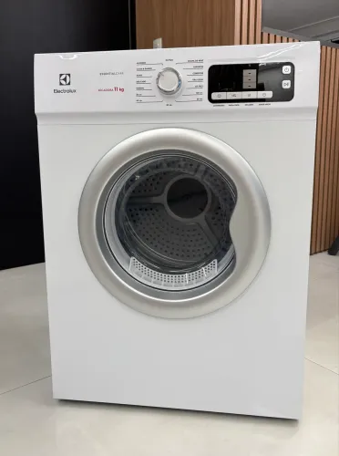 Secadora de Roupa Electrolux Essential Care Branca STL11