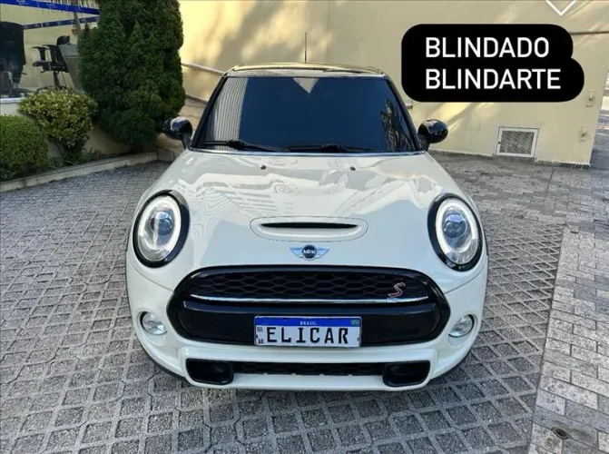 Mini Cooper S 2.0 Turbo 16V 5P Aut. 2015
