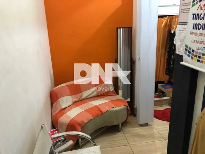 Apartamento - / Residencial / Copacabana