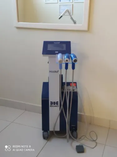 Aparelho de radiofrequência Hooke para estética facial e corporal