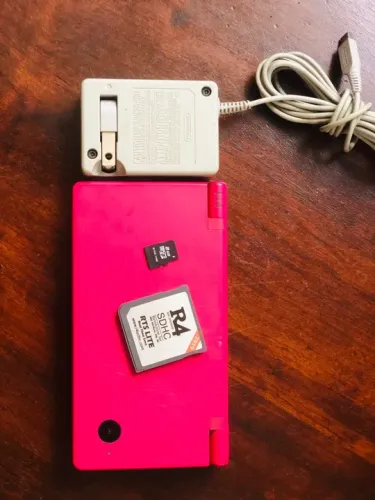 Nintendo DS - Pink