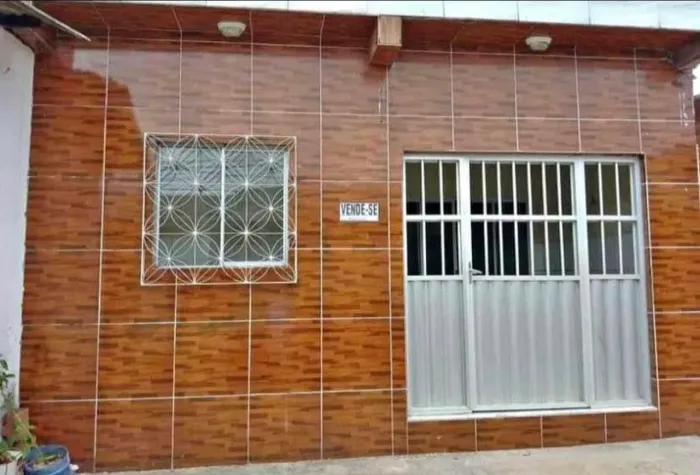 - Casa na Liberdade
