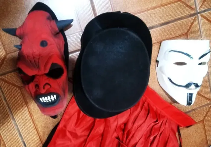 Fantasia Máscara,Chapéu/Capa Adulto V De Vingança-Anonymous/máscara/unhas Diablo Lúcifer!