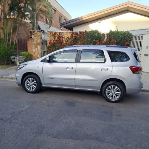 Veículo Spin LT 1.8 Aut 20. Único Dono