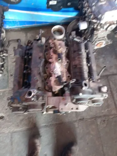 Motor azera 3.3 parcial