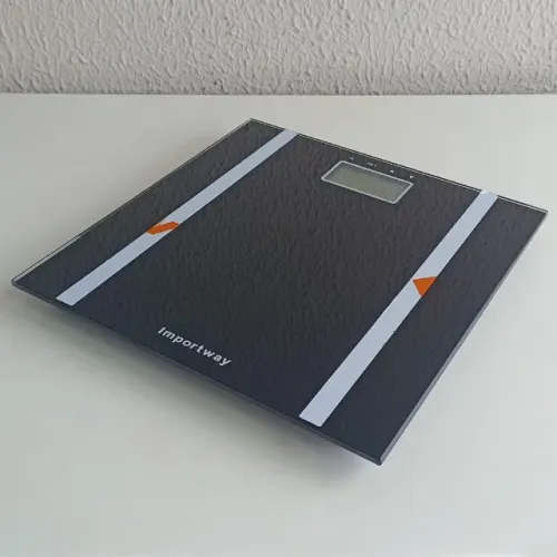 Balança Digital Bioimpedância Suporta Até 180kg Mede Percentual de Gordura