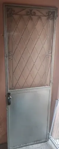 Porta Ferro Maciça sem Cachonete - Nova Iguaçu