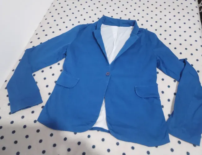 Blazer estiloso azul royal