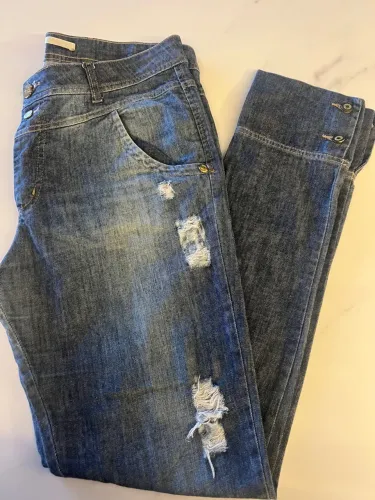 Calça Jeans Destroyed Feminina