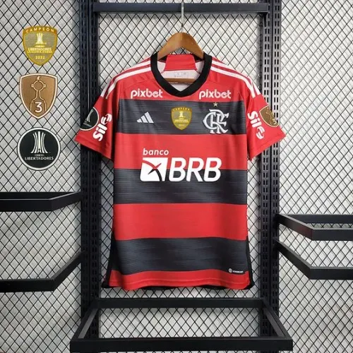 Camisa flamengo libertadores 2022/2023 com patchs de campeão