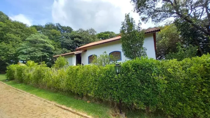 Casa para LOCAÇÃO localizada no bairro PINHAL, em Cabreúva/SP.