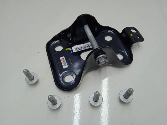 Suporte braço tirante facão traseiro direito renegade 18 a25