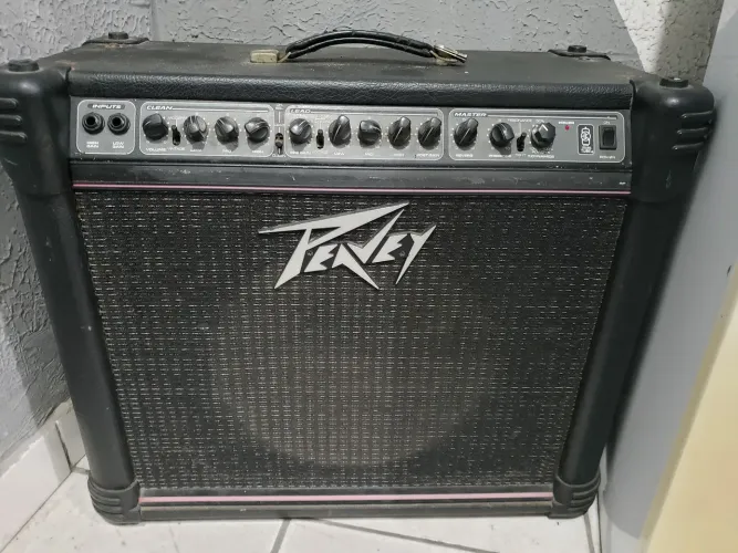 Ampli Peavey Bandit 112