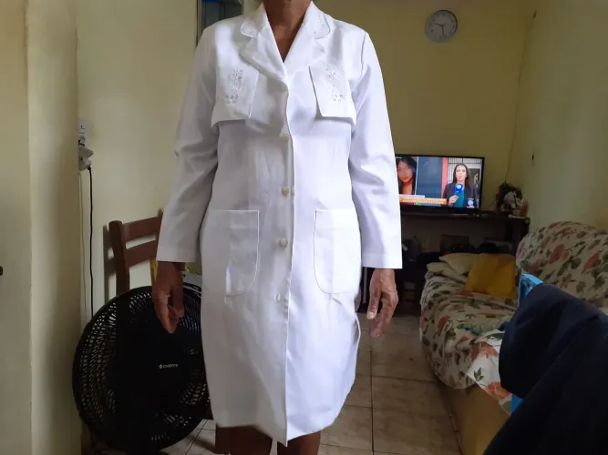 Jaleco branco feminino - Novo
