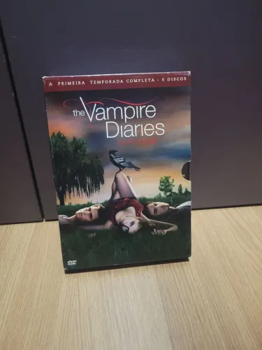 The Vampire Diaries - 1ª Temporada Completa (DVD)