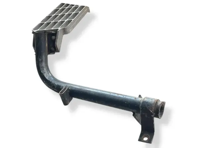 Suporte Estribo Escada Esquerdo Vw 23210 23220 24220 15180
