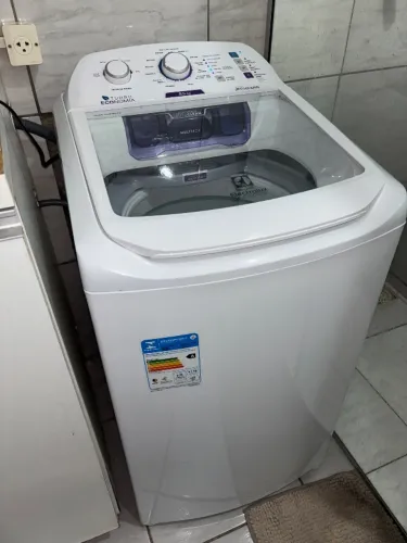 Máquina de Lavar Electrolux 8,5 kg - 6 meses de uso 