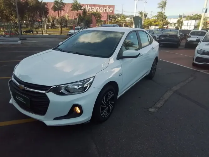 Chevrolet Onix Plus LT 1.0 12V Flex Mec. 4P 2025