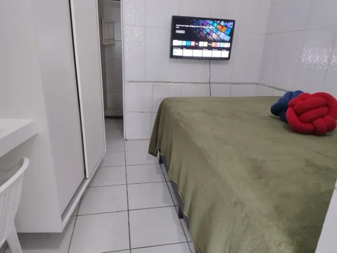 Aluga-se dois Kitnet, mobiliados.  