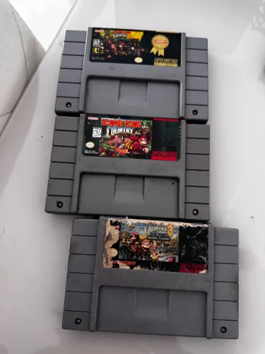 3 Cartuchos Super Nintendo - Donkey Kong Country, Yoshi's Island e DKC 3 100%originais