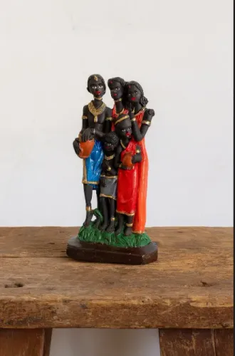 Escultura Familia Africana Artesanal - Direto da Fabrica