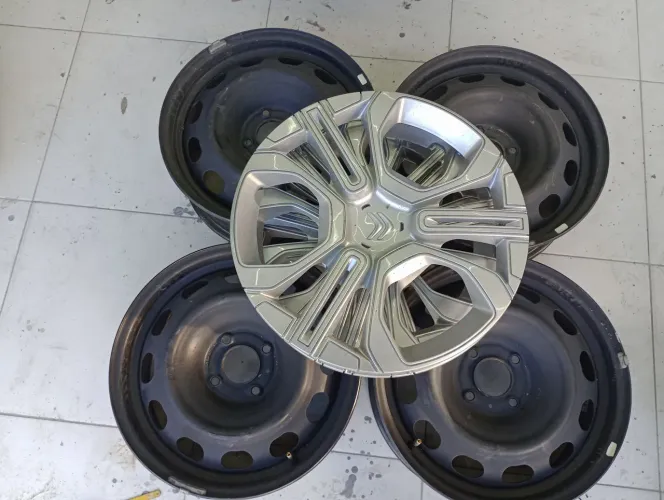 Rodas de Aço com calotas Citroen Aro 16 2025