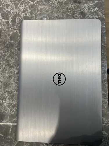 Notebook Dell Inspiron 15 - Core 17 - SSD de 480GB - 16 GB de RAM 