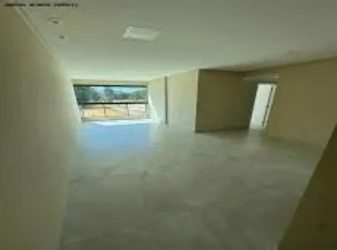 Apartamento com 74,18m2 à Venda no Candeias