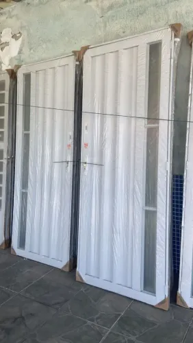 PORTAS DE FERRO BRANCA (COMPLETA) 