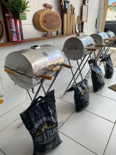 Churrasqueira para Natal e Ano Novo | Alumínio Fundido | R$100