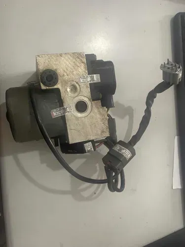 Módulo De Abs Nissan Pathfinder 1998 - 2002 / 0130108070