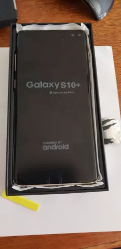 Samsung S10 plus cerâmica 512 GB Zero km.